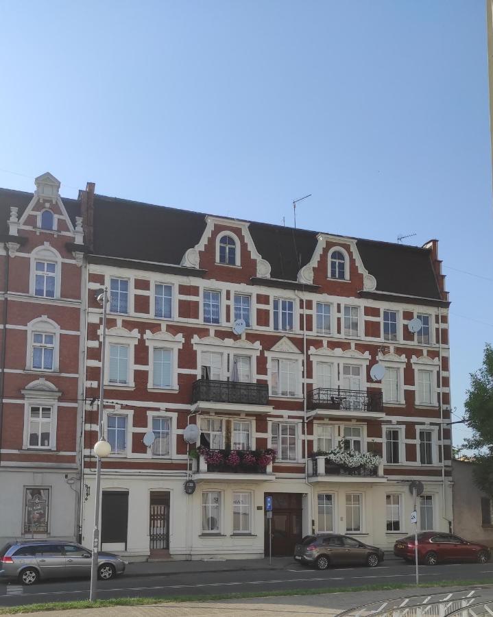 Apartament Przy Galerii Forum Gliwice Witkiewicza Kültér fotó